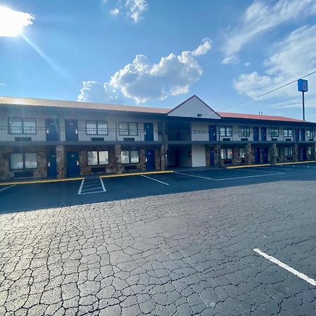 Motel 6 Manchester Tn Exterior photo