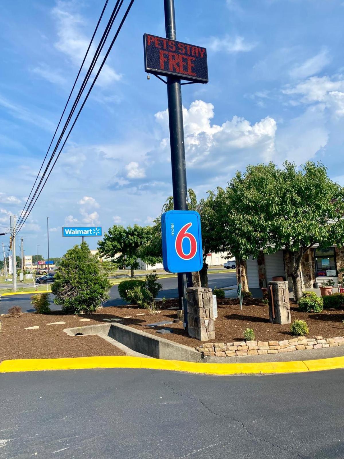 Motel 6 Manchester Tn Exterior photo
