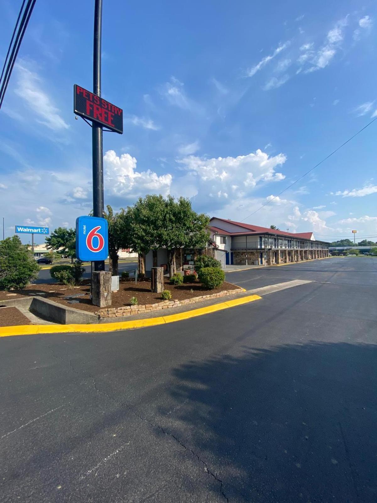 Motel 6 Manchester Tn Exterior photo